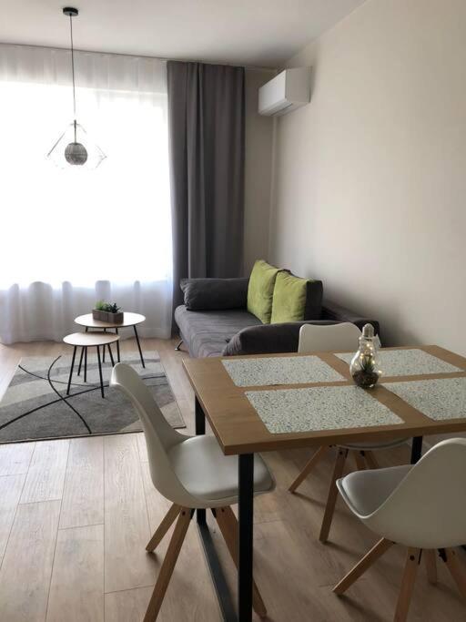 *Hot* Main Square Brand New Luxury Apartment Burgas Exteriör bild